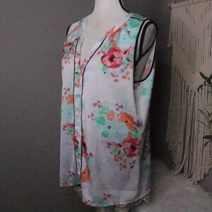 Ann Taylor | Satin‎ Floral Sleeveless Top Medium